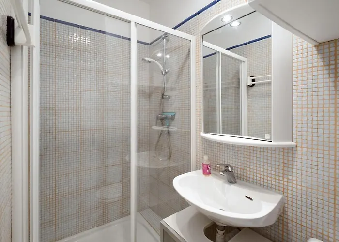 Apartamento Carnot By Interhome